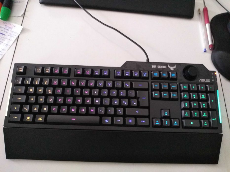 Teclado ASUS TUF Gaming K1 PT Black, como NOVO!