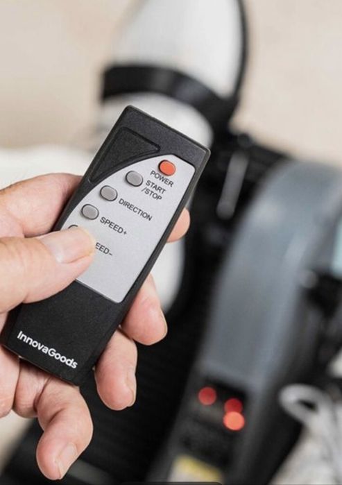 Pedaleira electrica com 12 velocidades e controlo remoto com 5 programas automaticos