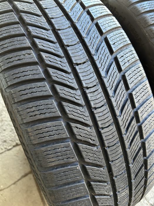 235/45/20 Continental
