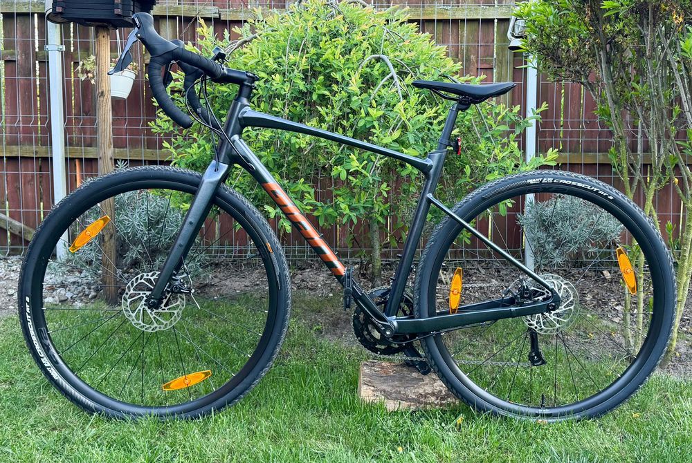 Rower Gravel Giant Revolt 2 - rozmiar M/L - JAK NOWY!