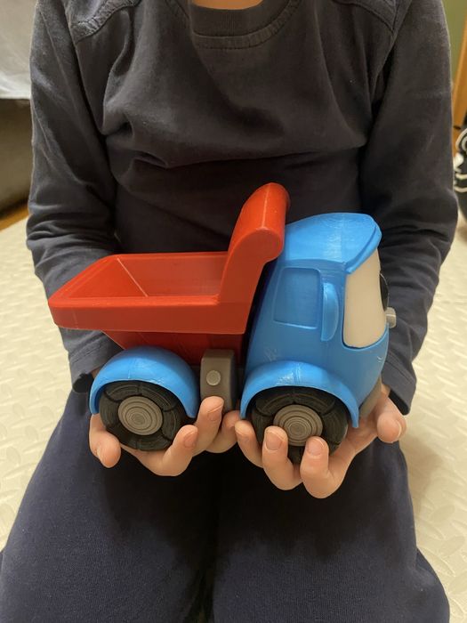 Вантажівочка Льова та його друзі / Грузовичек Лева