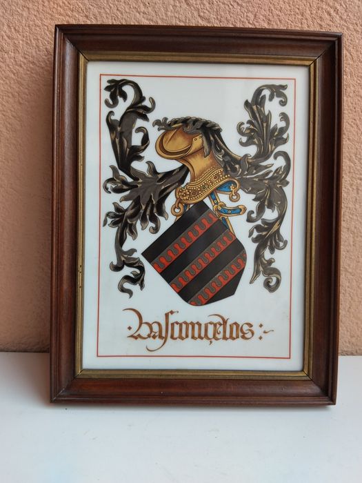 Placa heráldica Vista Alegre com moldura Ala dos Namorados na Vitória da Batalha de Aljubarrota brasão dos Vasconcelos