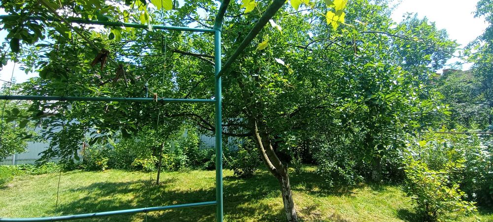 Продаємо чудовий будинок Свалява затишний центр