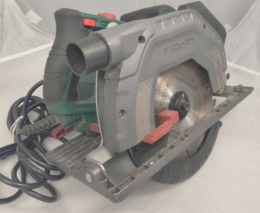 Piła pilarka parkside PHKS 1350 C2