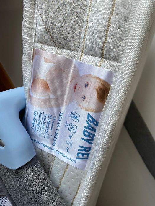 Berço + colchão de bebé