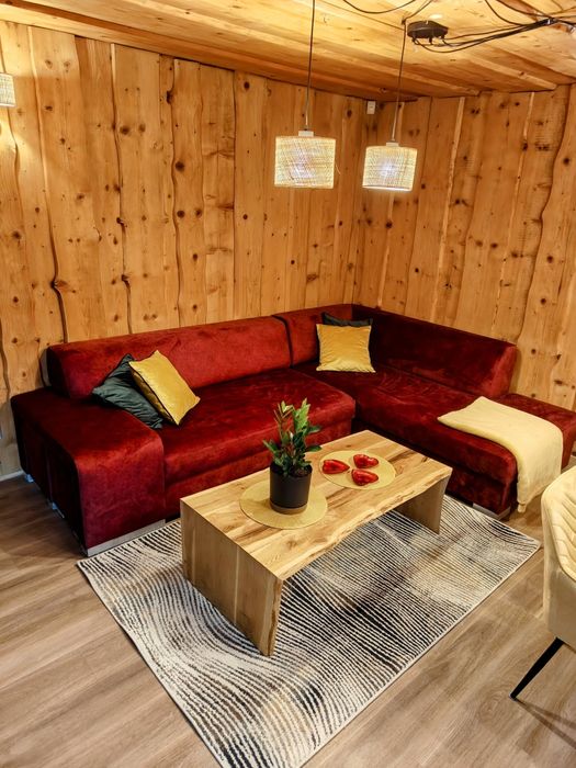 DOMEK NA GÓRACH z GORĄCĄ BALIĄ i SAUNĄ, kominkiem, Beskidy, noclegi