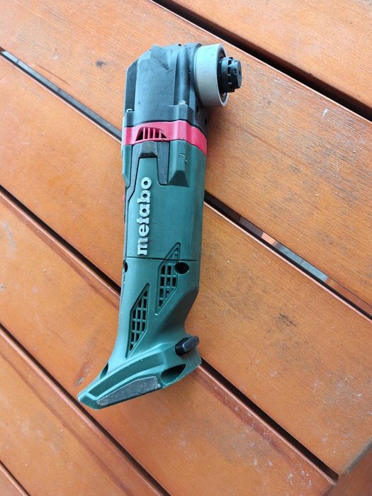 Multinarzędzie oscylacyjne Metabo MT 18 V