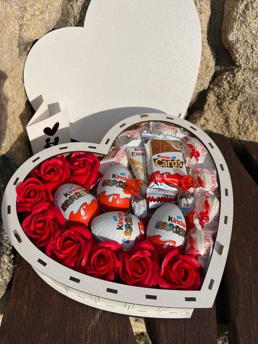 Сладкий бокс с конфетами на подарок для любимой, ребенка, жены, мамы