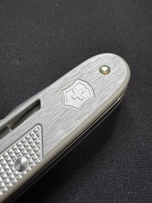Scyzoryk Victorinox Alox Refined Synergy X - Silver