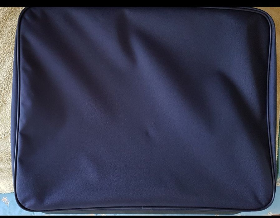Mala viagem Delsey grande e leve 75x58x25cm 100L