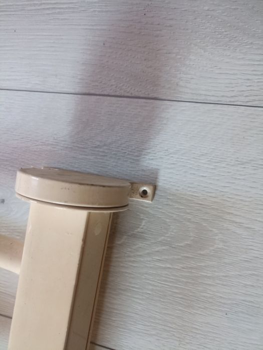 Suszarka elektryczna do ręcznikow