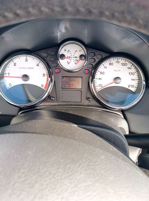 Peugeot 207 CC (Coupé- Cabriolet) 1.6HDI
