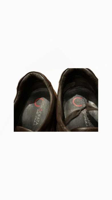 2 Pares de sapatos Masculinos - Semi Novos