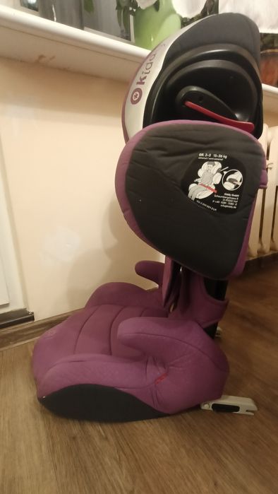Sprzedam fotelik samochodowy Kiddy z Isofix