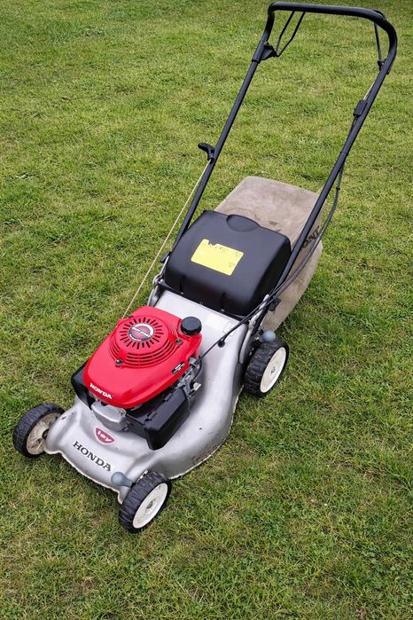 Kosiarka spalinowa Honda IZY