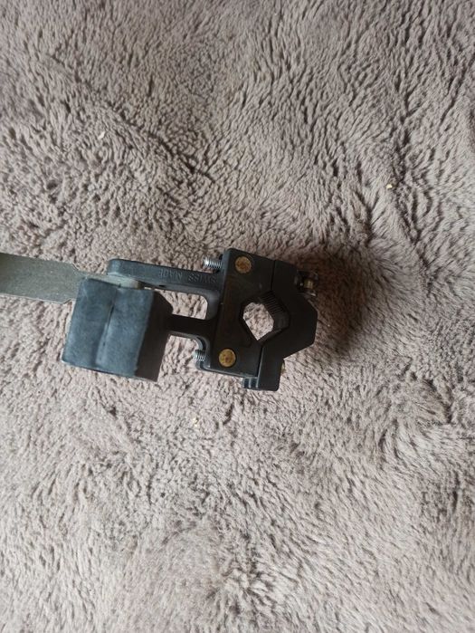 Pletscher bagażnik pod koła 26,28 montowany do sztycy siodełka