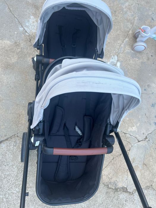 Carrinho bebé duplo