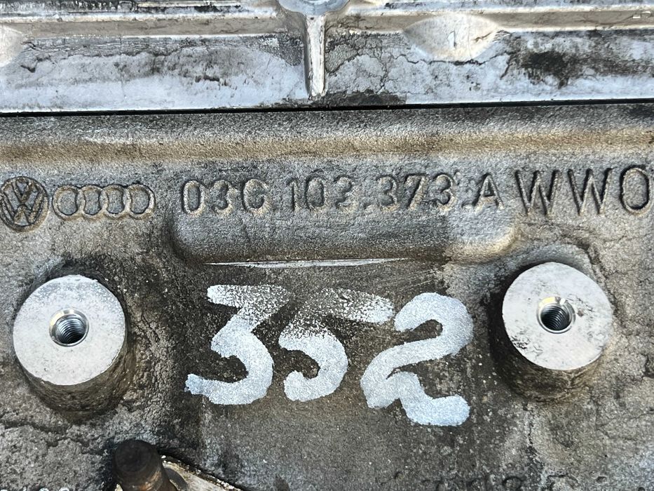 ГБЦ головка блока VW Golf 5 Passat B6 Touran Mitsubishi Lancer 2.0 TDI