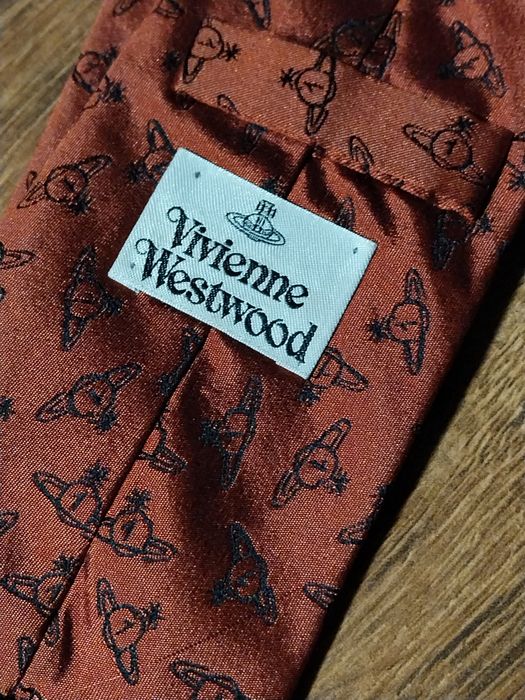 Vivienne Westwood jedwabny krawat