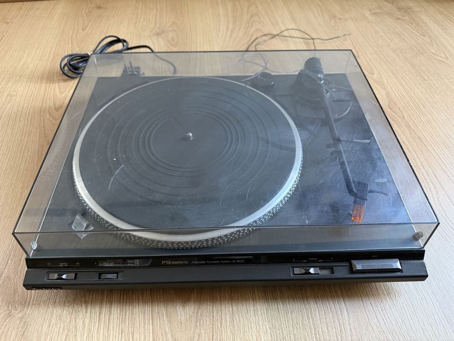 Gira-discos Technics SL-BD22 (sem correia)