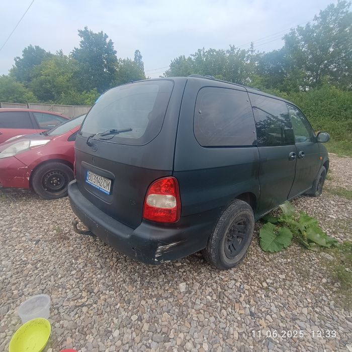 Продам кіа карнавал
