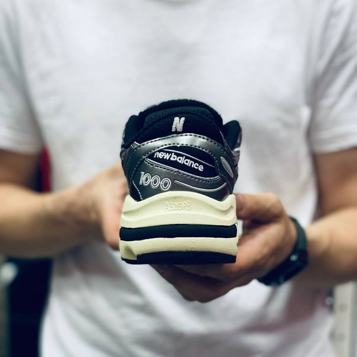 Кросівки Кроссовки New Balance 1000 Silver Metallic Срібний Серебрянный Кросовки демісезон