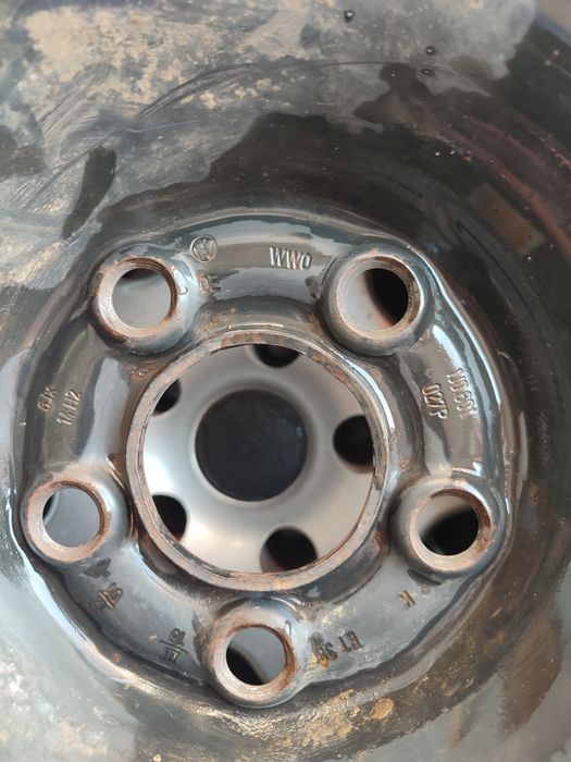 Диск з резиною , розболтовко 100 / 5, гольф 4