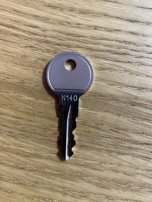 Klucz do zamka skrzynki numer N140 N222