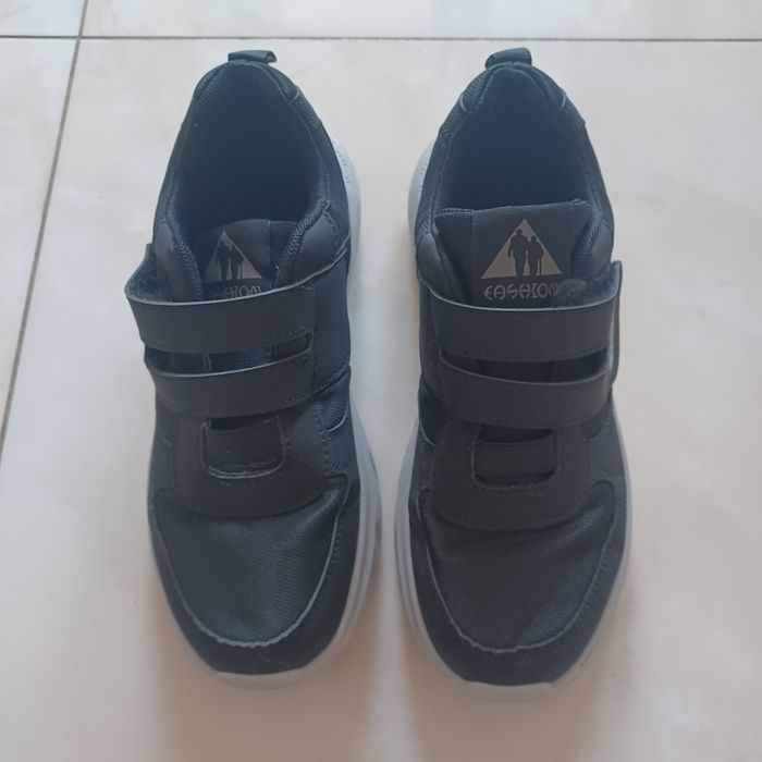 Buty CASAION COMFORT ultralekkie jak nowe 39
