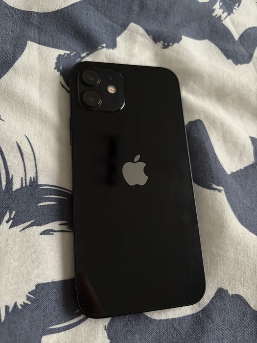 Iphone 12   64GB
