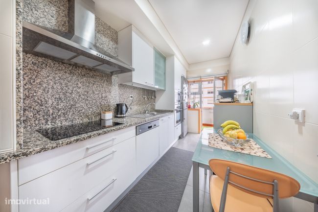 Apartamento T3 à venda em Viana do Castelo -Darque