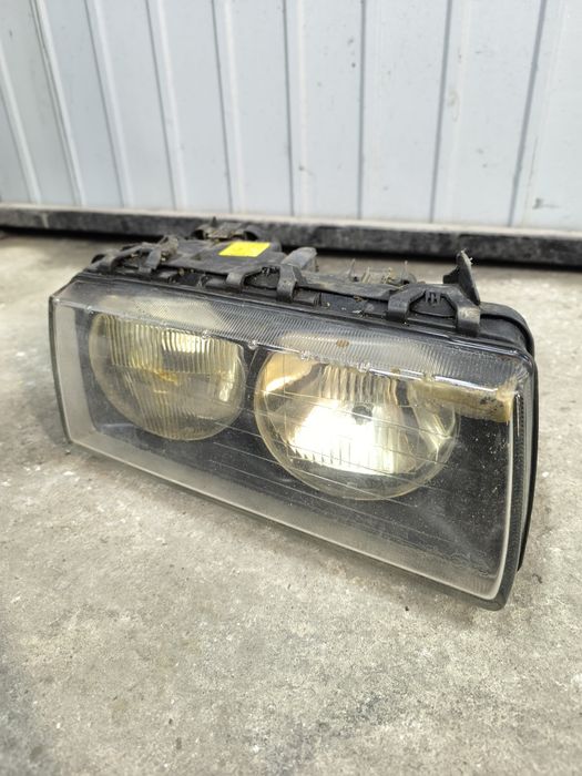 Lampa przednia BMW E36