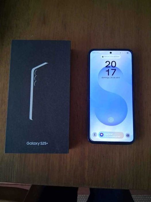 Samsung S25 + 256GB como novo