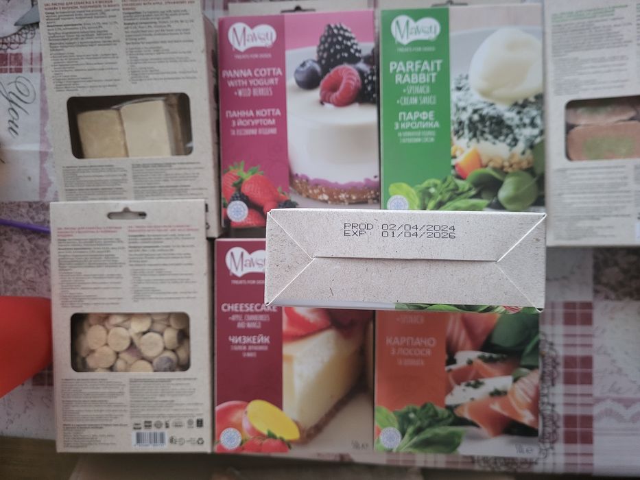 Преміум ласощі для собак Mavsy панна котта чизкейк карпачо з лосося па