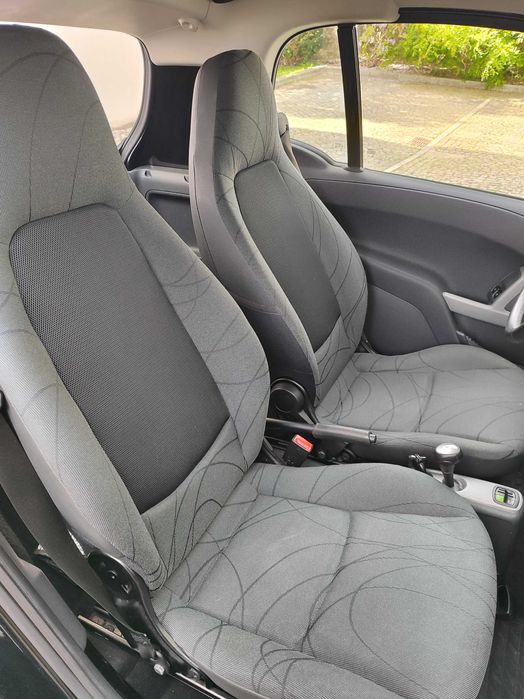 Smart ForTwo Coupé 1.0 mhd (71cv) – Automático | 74.620 km | 2011