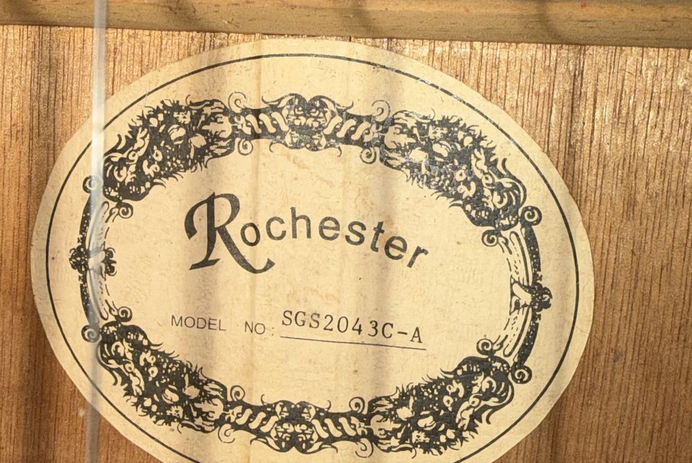 Guitarra Acústica Cutaway Rochester + capa  – Oportunidade