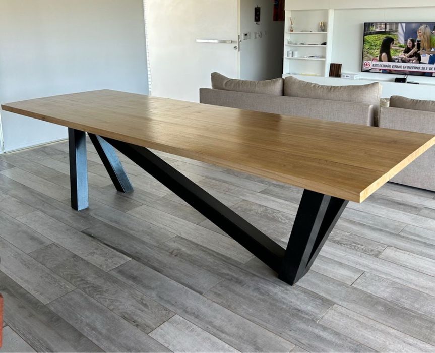 Conjunto Mesas de jantar e cadeiras