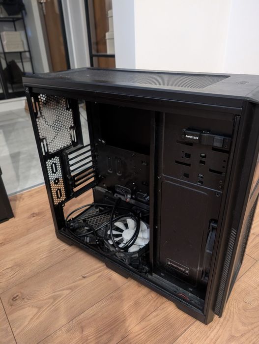 Obudowa Phanteks Enthoo Pro