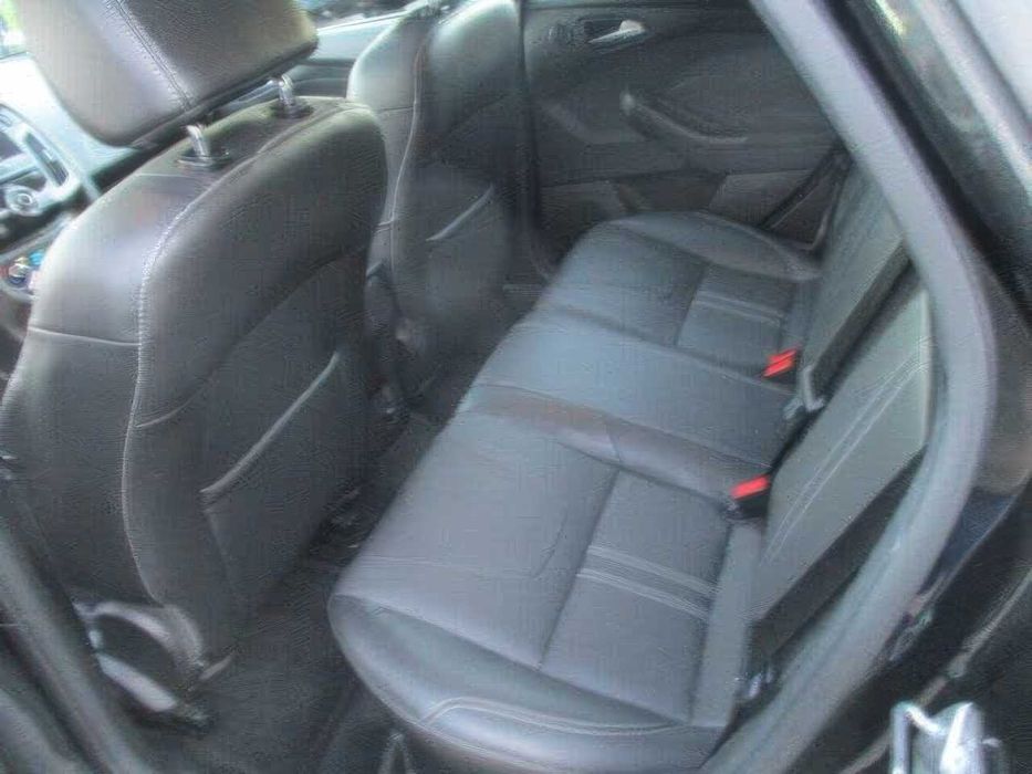 Ford Focus Titanium      2014