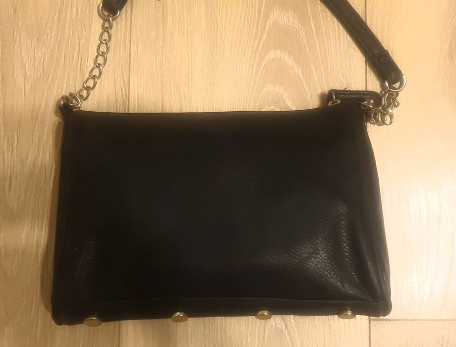 Torebka torba mała czarna F&F eko skóra łańcuszek