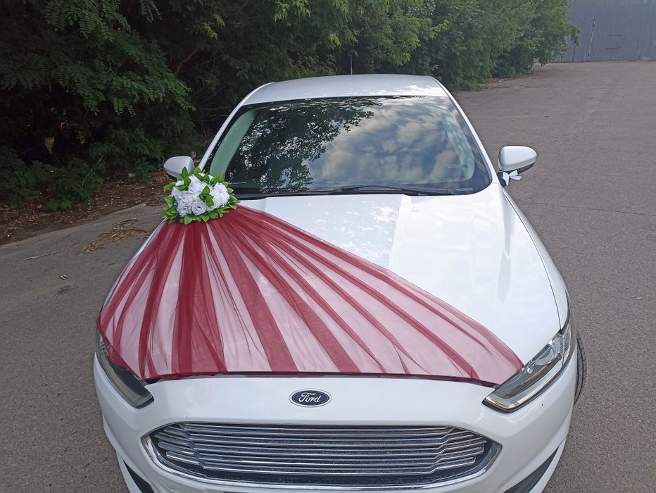 Оренда машини з водієм на весілля Харків