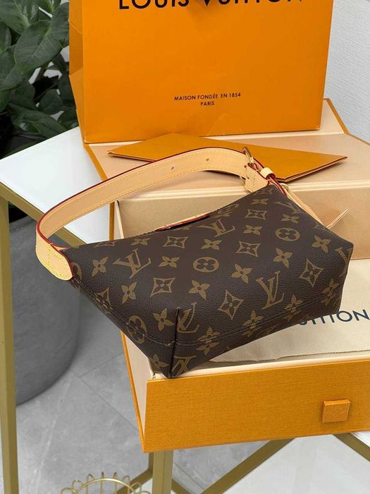 Маленька сумочка Louis Vuitton, Оригінал, як нова