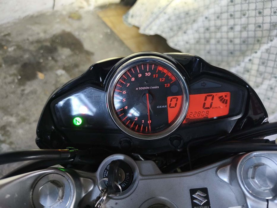 Suzuki Inazuma 250/GW 250