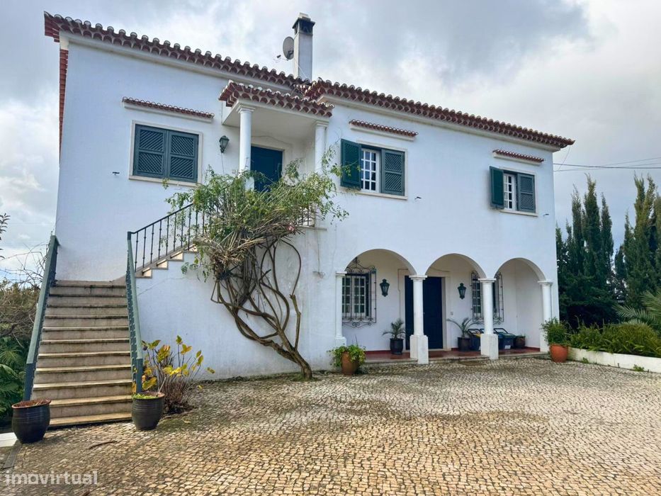 Moradia T3 à venda na Póvoa da Isenta