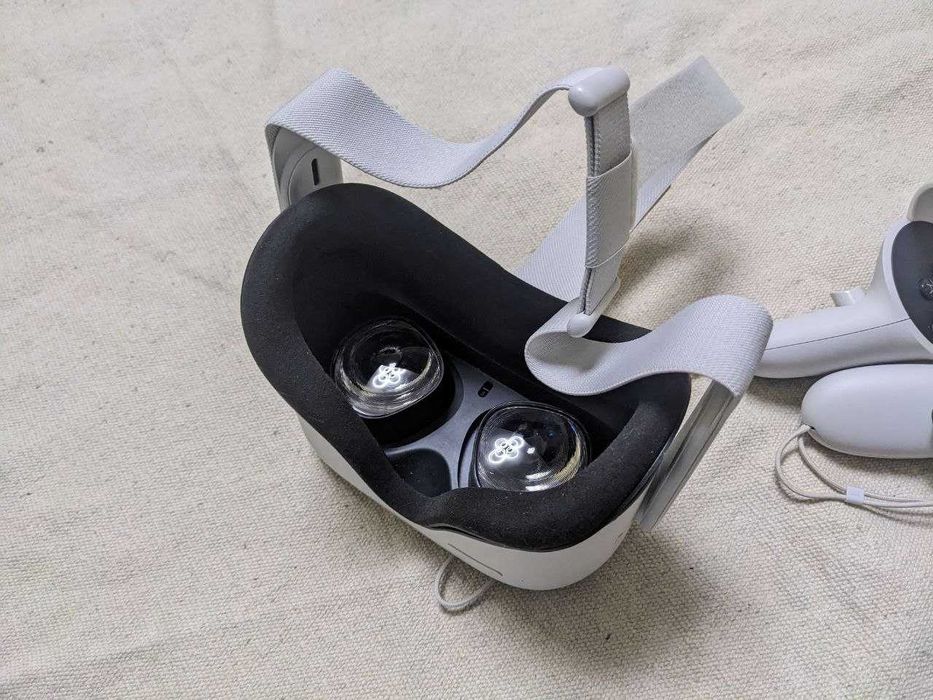 VR-окуляри Oculus Quest 2 64 Gb Meta
