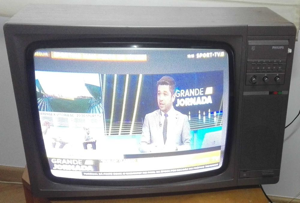 Televisão PHILIPS 20CT 2026/16Z