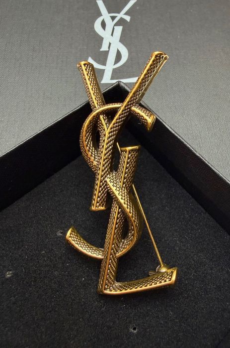 Broszka snake Logo
