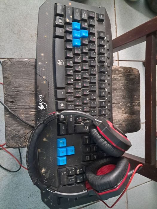 Продам саб и акустику для ПК