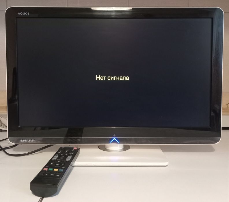 Телевізор Sharp LC-22LE320E