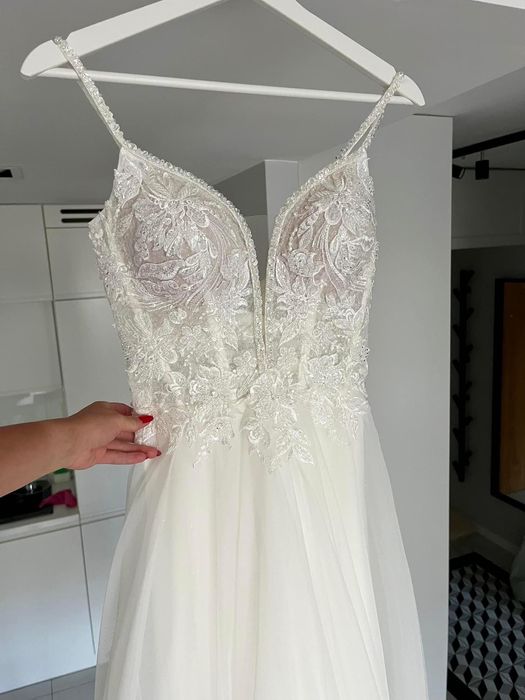 Suknia ślubna litera A